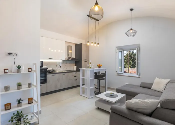 Harriete Ντουμπρόβνικ